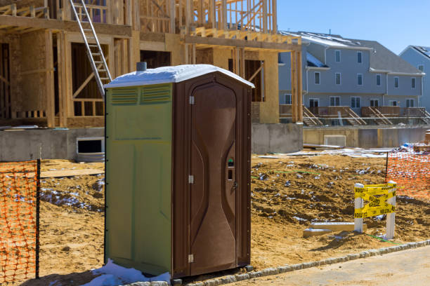Best Portable restroom trailer rental  in Fort Benton, MT